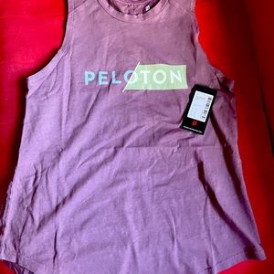 Peloton studio scoop tank top size XS NWT